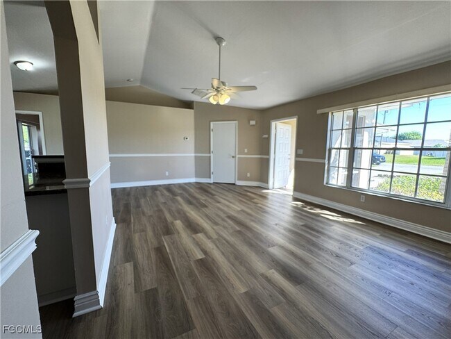 Photo - 2520 SW 11th Pl