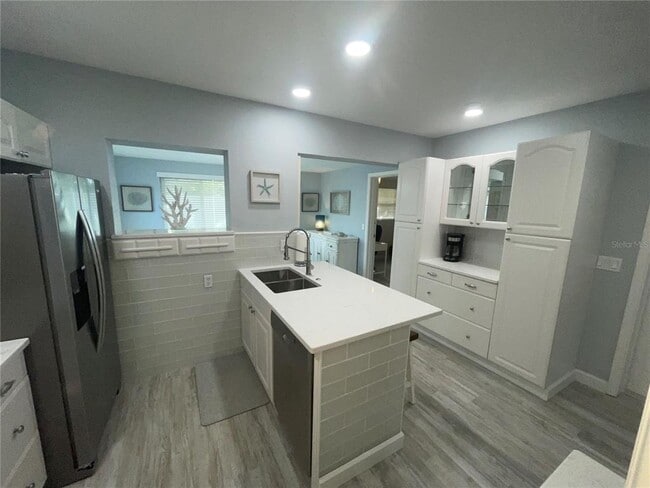 Photo - 2227 Rose Ln