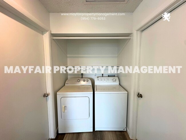 Photo - 4523 Gulfstream Rd
