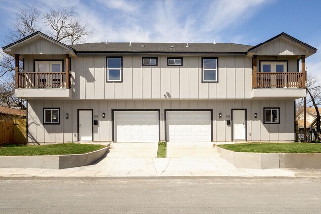 Photo - 711 N Mittman St