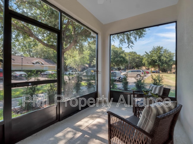 Photo - 2908 Oak Park Way