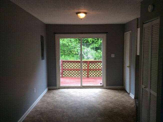 Photo - 1223 Clear Ridge Ln
