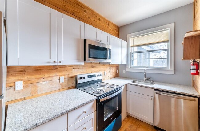 Photo - 3111 Grooms St