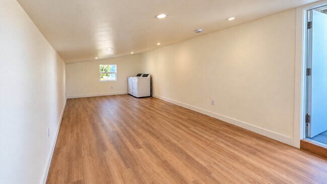 4380 Huntington Dr S Unit 4384