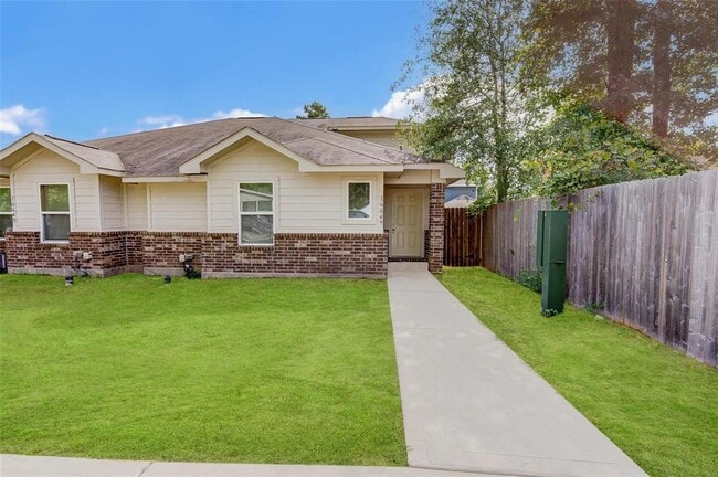 Building Photo - 16649 E Forrestal