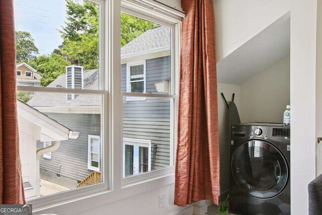 Photo - 69 Randolph St NE Unit B