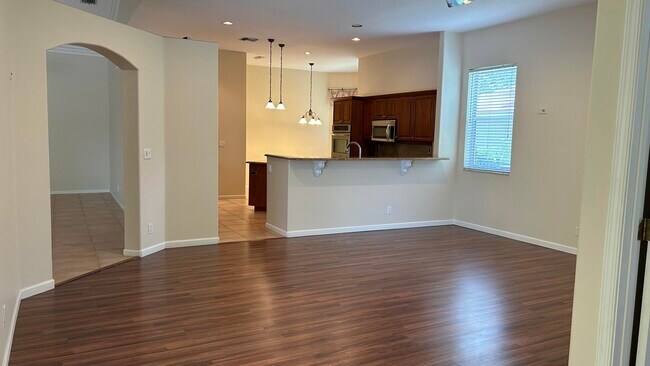 Photo - 8192 NW 42nd St