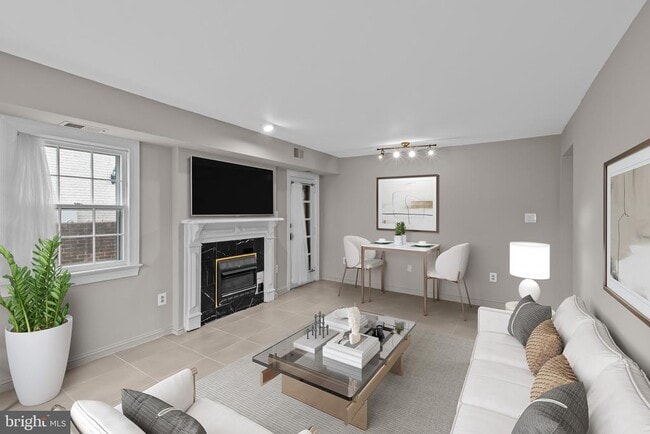 Photo - 810 Queen St Unidad 1