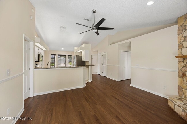 Photo - 8362 Rockridge Dr