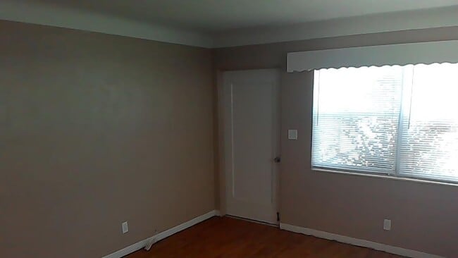 Photo - 2543 38th Ave N
