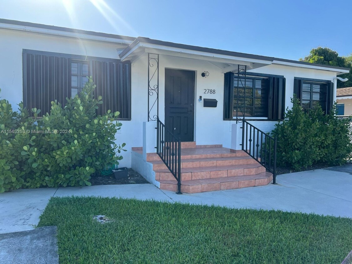 Photo - 2788 SW 33rd Ct (Miami, FL)