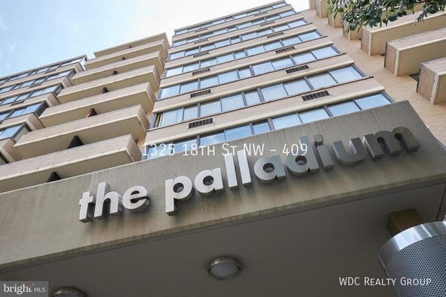 Building Photo - 1325 18th St NW Unit 409