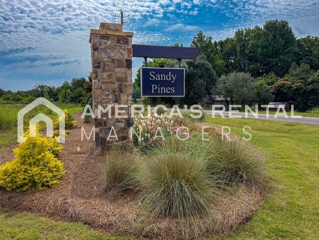 Photo - 11562 McCord Ln