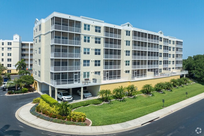 Country Club Condominiums - Country Club Condominiums