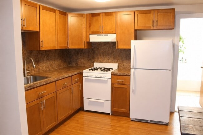 Photo - 23 E Springfield St Unit 1A