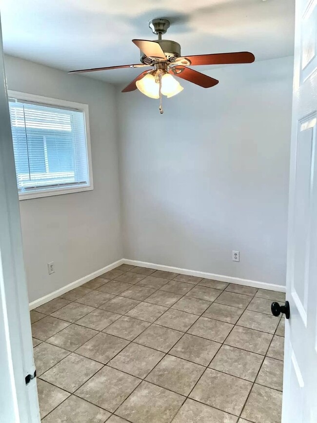 Photo - 105 Davis St Unidad 6