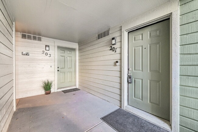 Photo - $1,550.00, 1 bed, 1 bath located in Colorado Springs. Unit Apt 201