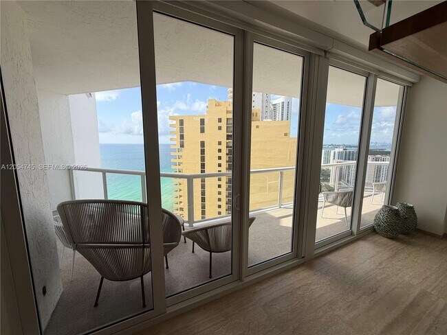 Photo - 16425 Collins Ave Unit OS18A