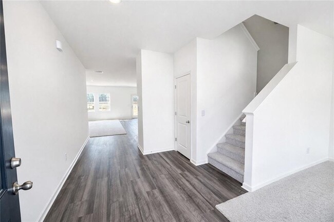 Photo - 44 Rowlett Pl