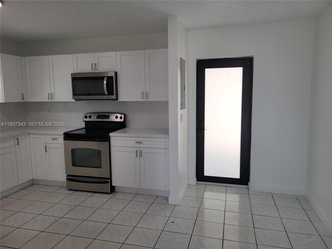 Photo - 15241 SW 301st St