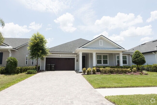 Building Photo - Shearwater, 4 bedroom 3.5 bath home for rent.
