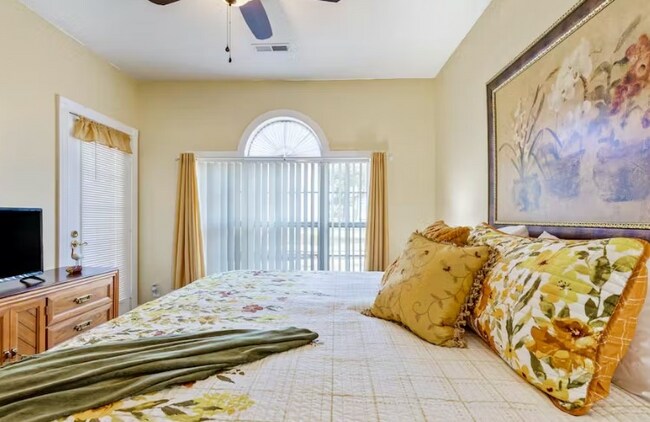 Photo - 4787 Wild Iris Dr Unit 103