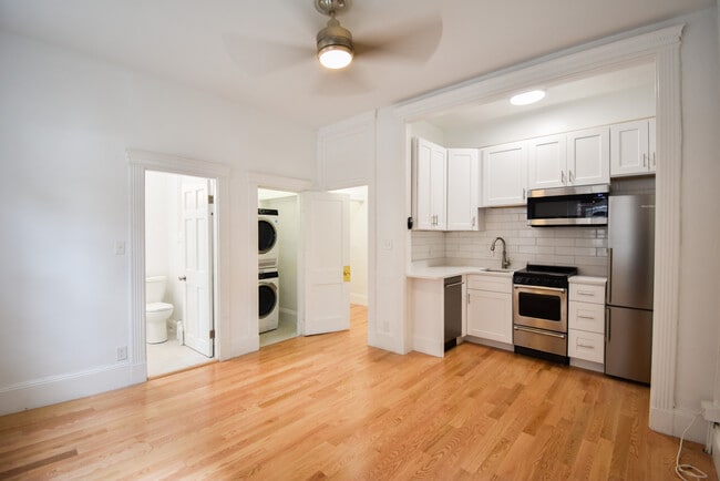 65 Hemenway St