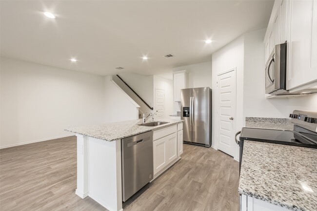 2209 Laurel Bloom Ln