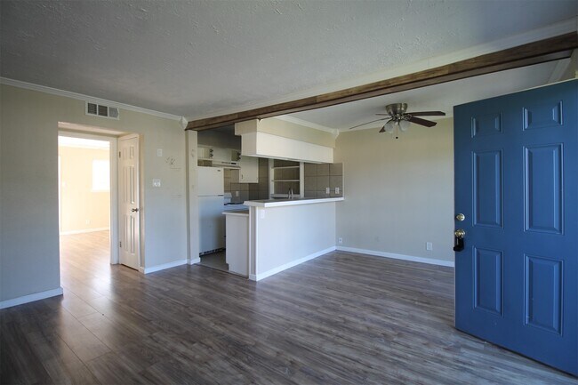 Photo - 219 W F St Unit 219