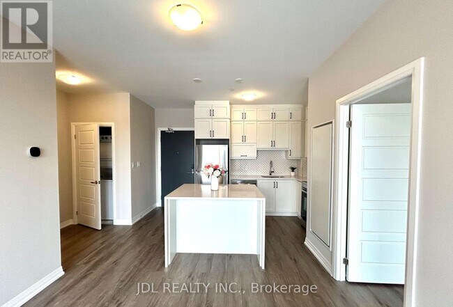 Photo - 3265 Carding Mill Trail Unité 323