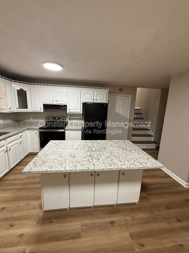 Photo - 2632 Coral Way