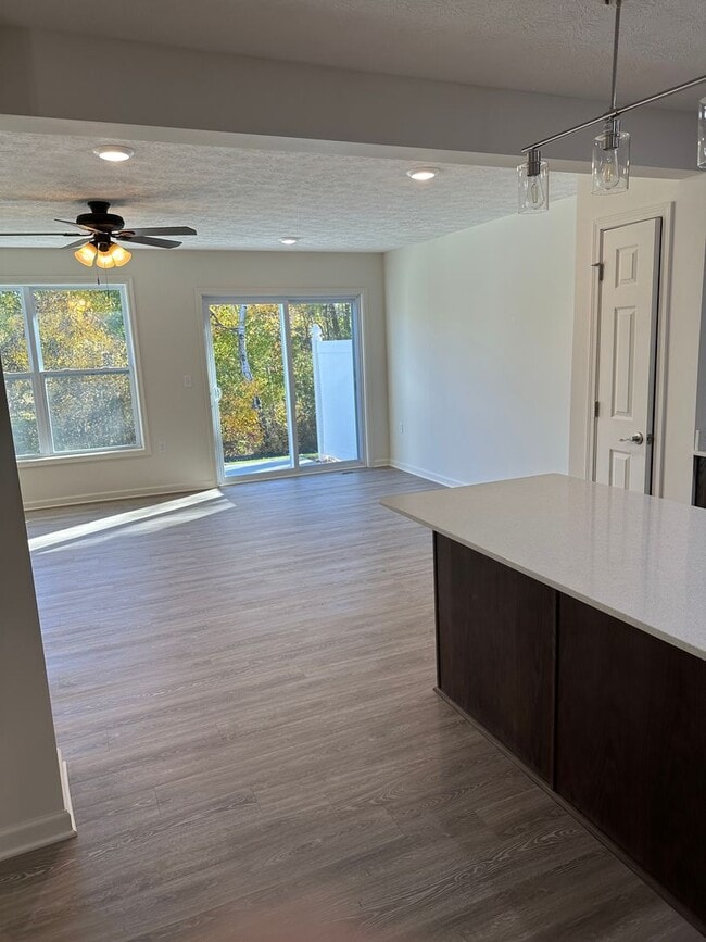 Photo - 1512 Red Fern Dr