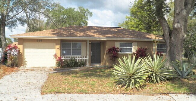 Building Photo - 226 Bolender Ct Rental