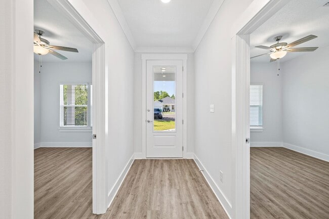 Photo - 25 Alexander Way