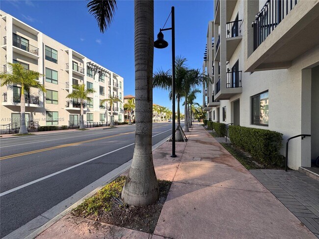 Photo - 8167 NW 41st St Unit E-406