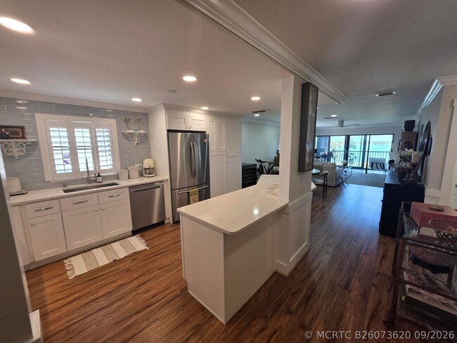 200 Intracoastal Pl Unit 301