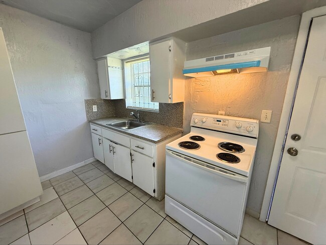 Photo - 15330 NW 31st Ave