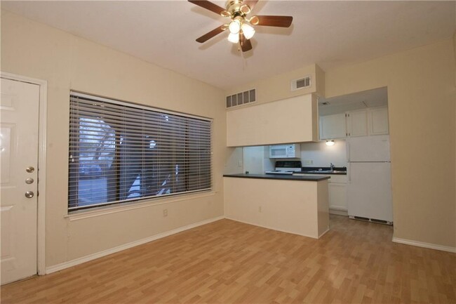 Photo - 601 Nelray Blvd Condominio Unidad 14