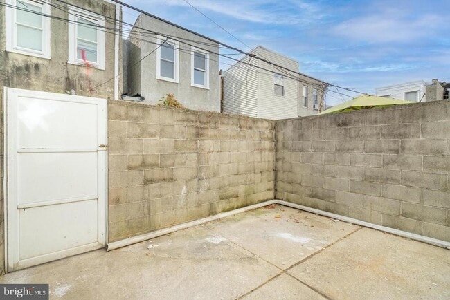 Photo - 438 Dudley St