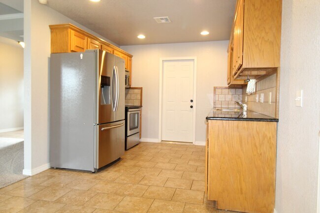Photo - Beautiful Brick 3 bedroom 2 bathroom