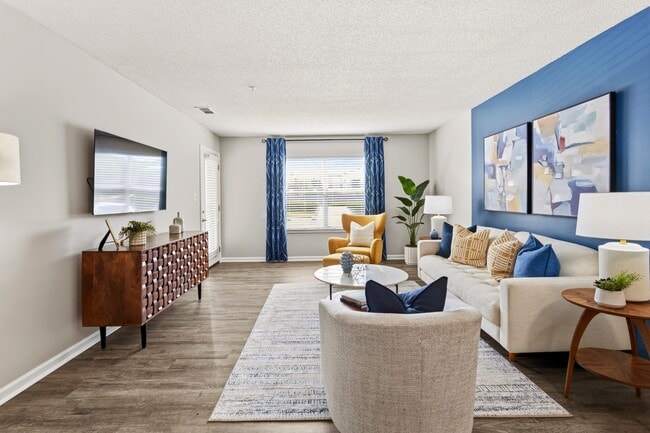 Photo - The Wellington