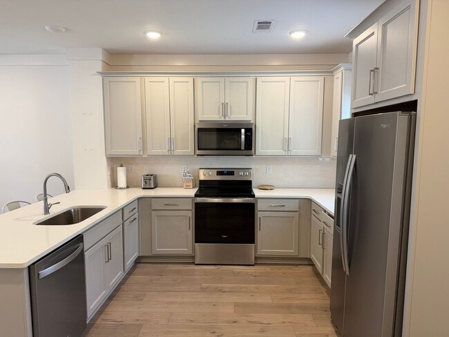 Photo - 1218 Tigers Tail Trl