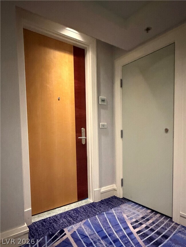 Building Photo - 2700 S Las Vegas Blvd Unit 2607