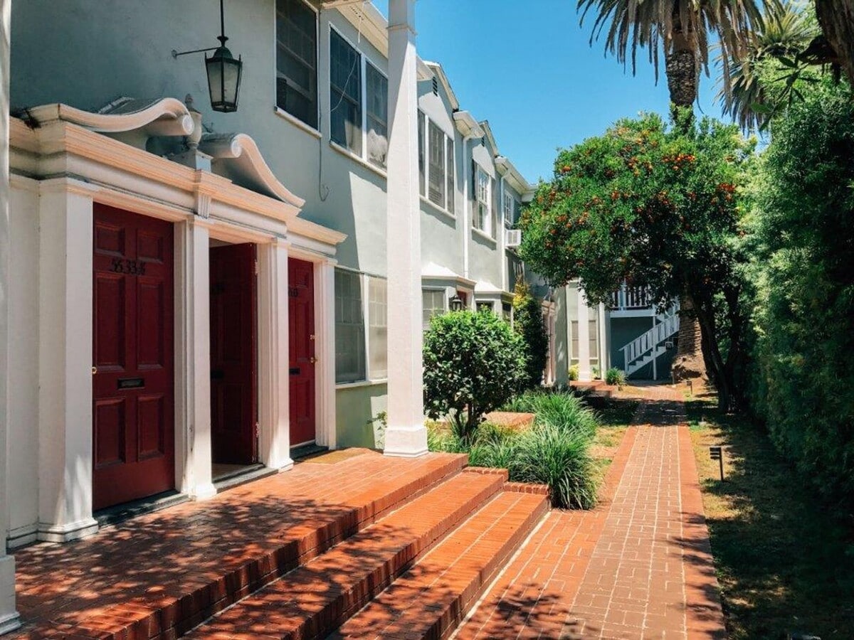 Photo - 5529-5533 Harold Way