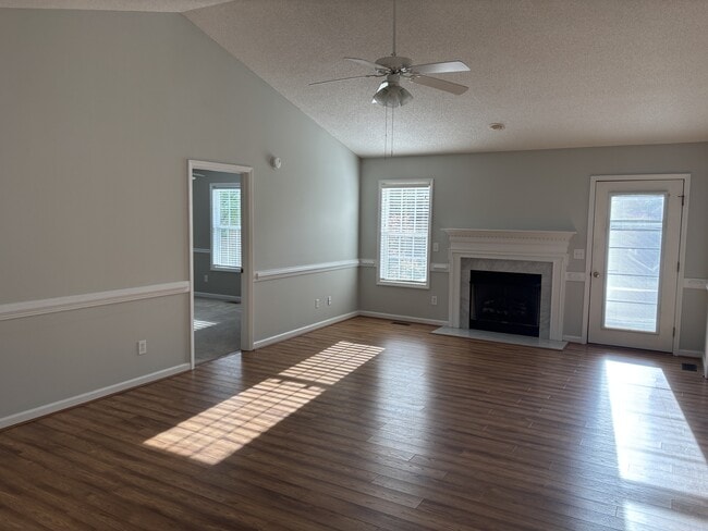 Photo - 344 Sullivan Dr