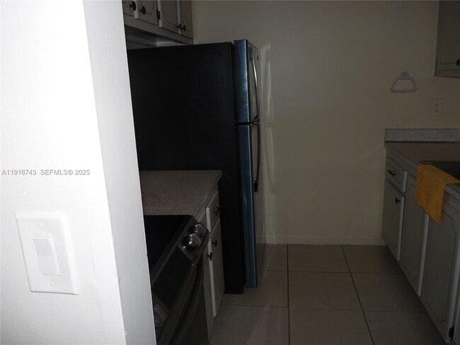 Photo - 14415 N Kendall Dr Unit 311G