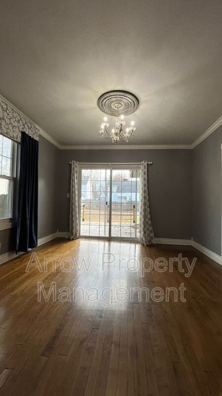 Photo - 1929 Sumner St