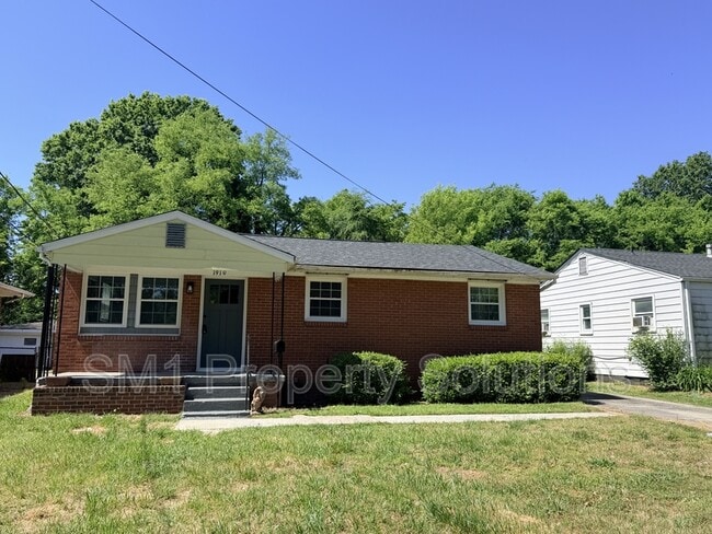 Building Photo - 1910 Britton St