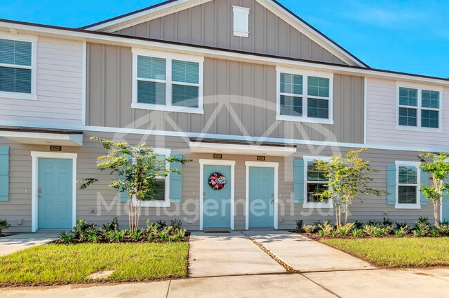 Building Photo - 8369 Zenith Cir