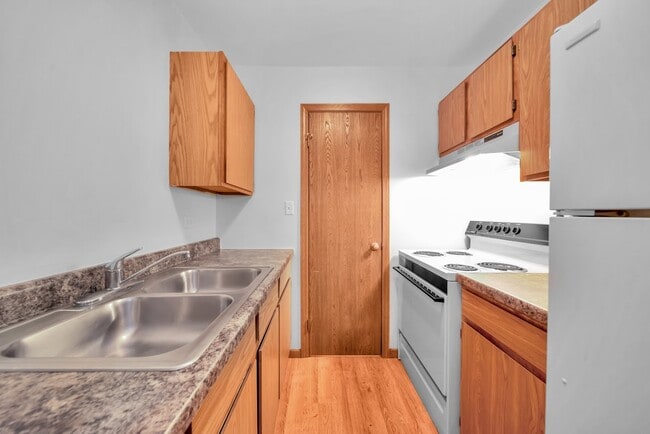 Silver Creek Apartments